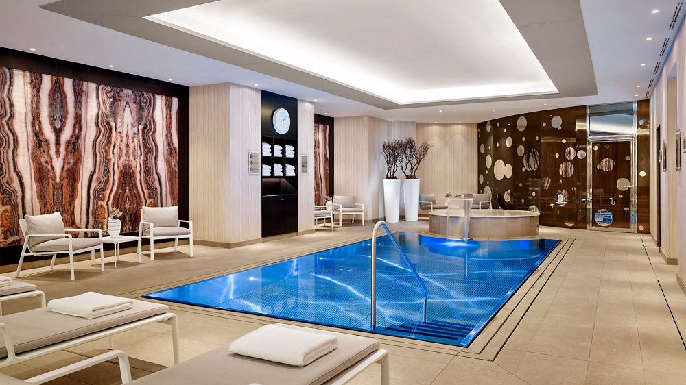 Berlin Ritz Carlton - Pool