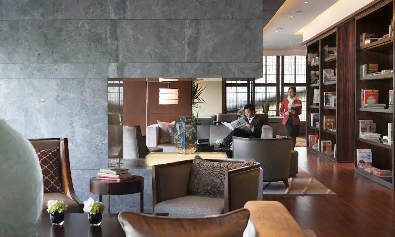 MO Shanghai Club Lounge