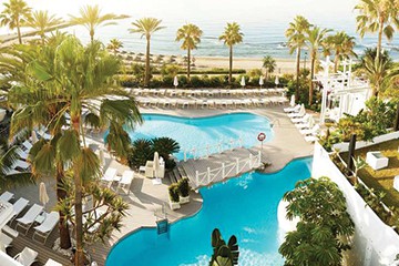 Puente Romano Marbella beach