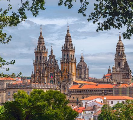 Barcelona / Santiago De Compostela
