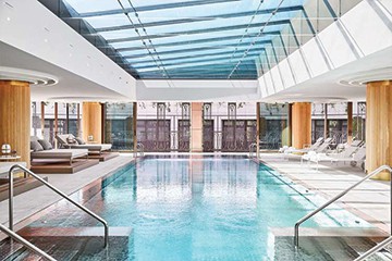 Four Seasons Madrid Pool