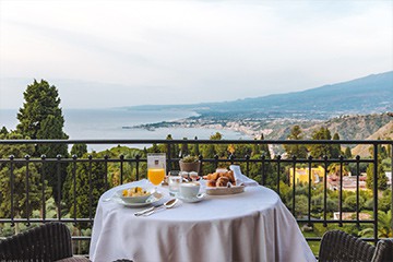 Grand Hotel Timeo Taormina terrace breakfast