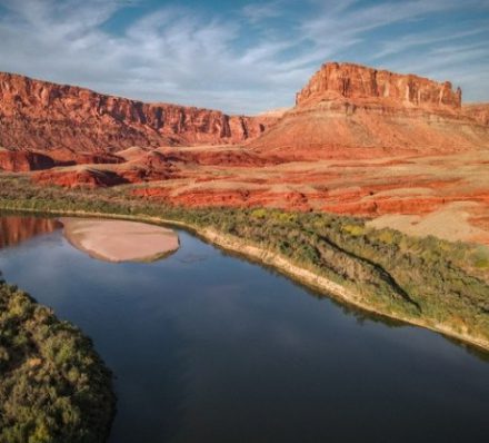 GRAND CANYON / COLORADO RIVER / CANYON POINT               