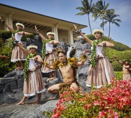 D4 Grand Hyatt Luau