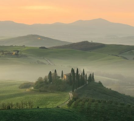 ARRIVAL IN TUSCANY