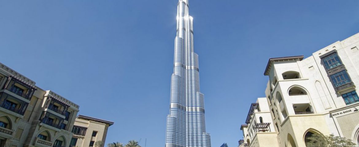 Scale Up the Top of Burj Khalifa