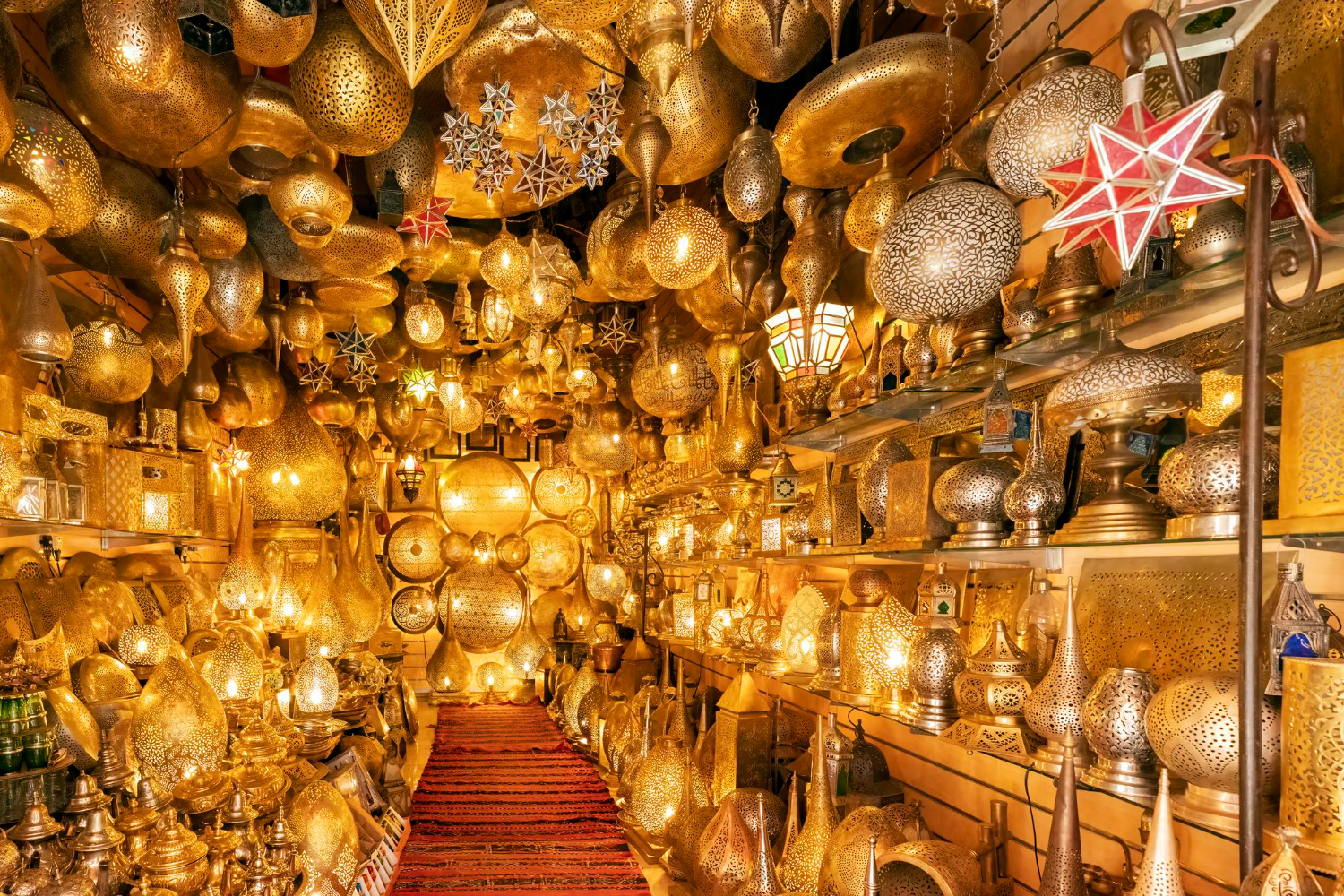 A wide range of filigree lamps in Marrakech