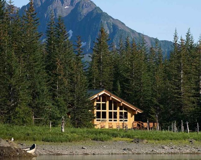 12D UNTAMED ALASKA WITH GRIZZLY BEAR SAFARI Intriq Journey